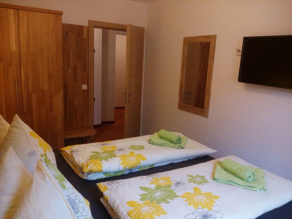 Appartment Stroblhof Aich  Esterno foto